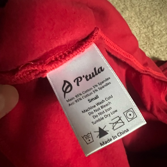 P’Tula Cropped Sweater - Picture 4 of 4